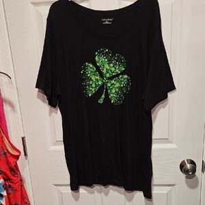 Catherines Black Tee with Green Clover Print